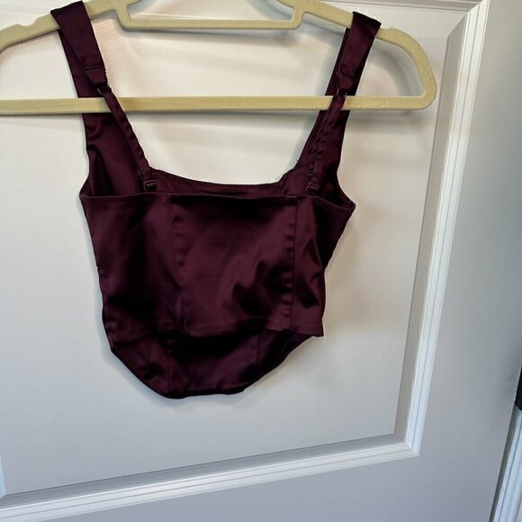 Abercrombie & Fitch Satin Sculpt Squareneck Top Purple EUC Size XS - Picture 2 of 4